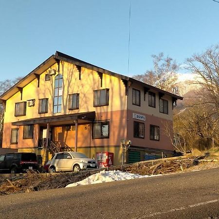 Guesthouse Aozora Blue Sky Myoko Exteriör bild