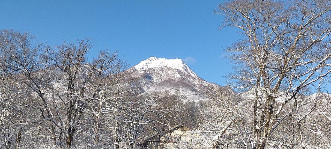 Guesthouse Aozora Blue Sky Myoko Exteriör bild